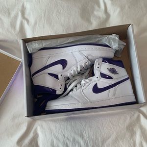 Women’s Air Jordan 1 Retro High ‘court purple’ | 7.5